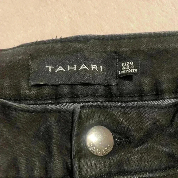 Tahari Women’s Skinny Black Stretch Jeans 5 pockets straight legs size 8/29 - Picture 4 of 9
